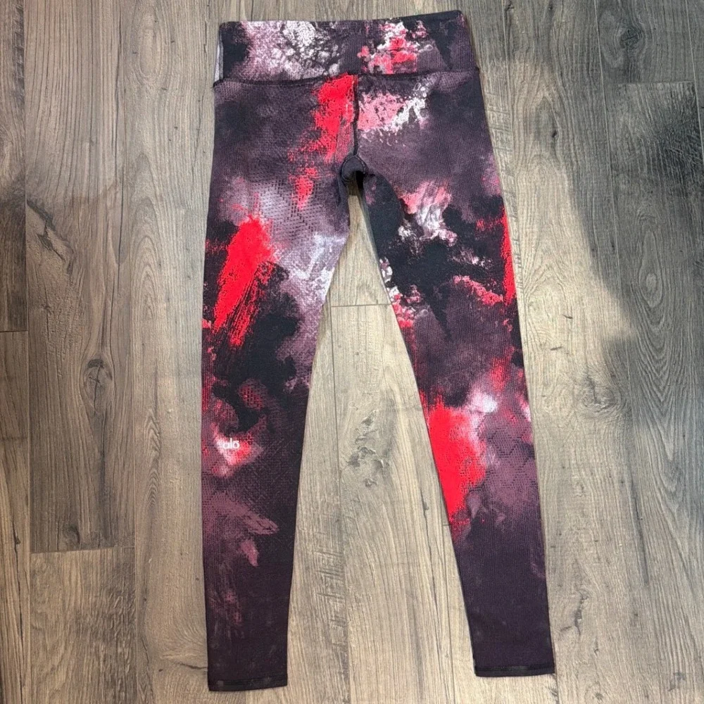 Alo Yoga Airbrush Leggings Red Black Purple Abstract Brushstroke‎ Print Womens M